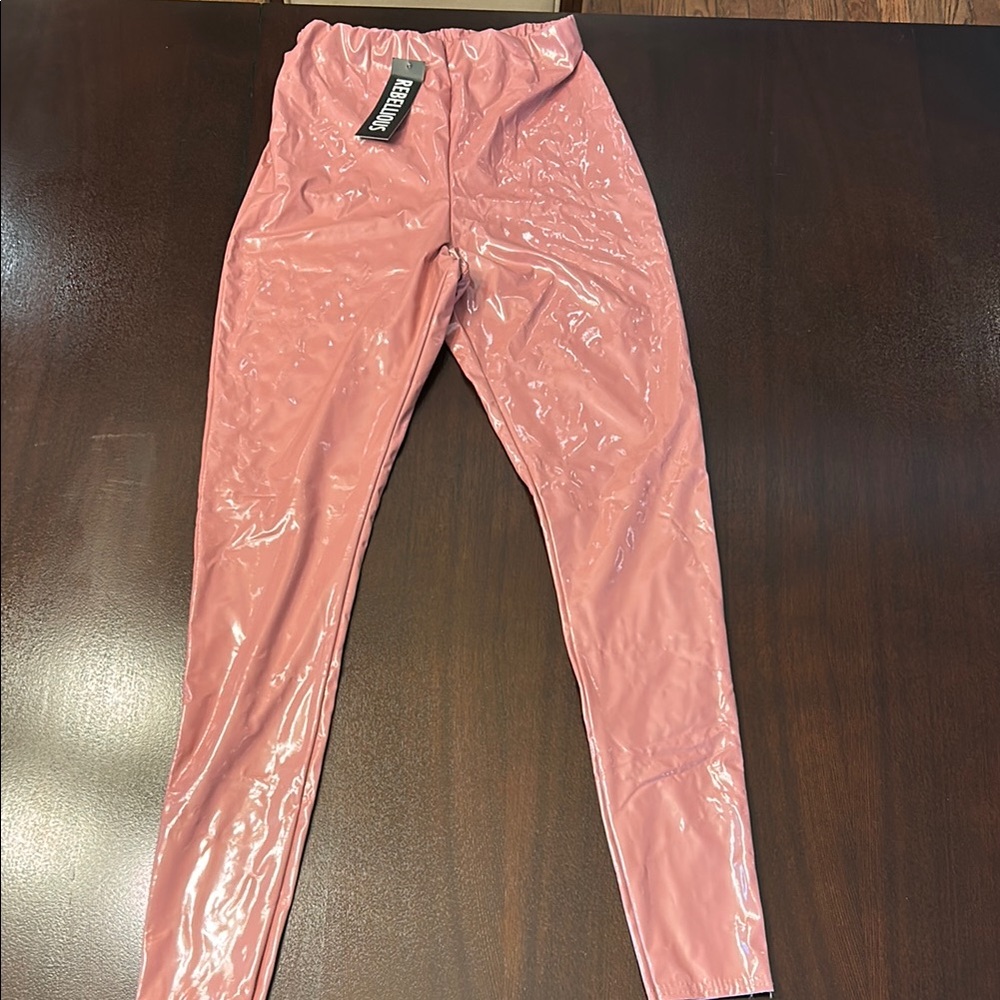 Trendy Pink Leggings